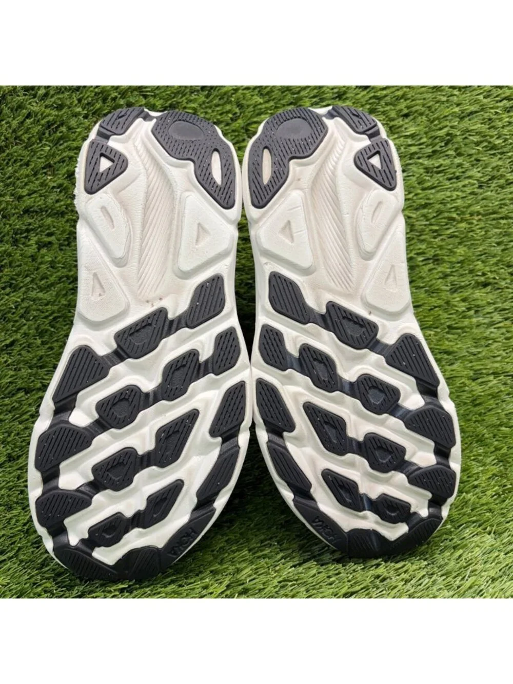 Hoka One One Clifton 9 Mens Size 8.5 White Blue Athletic Running Shoes Sneakers